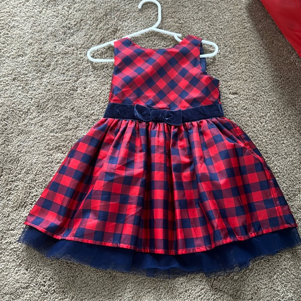 2T girls Christmas dress